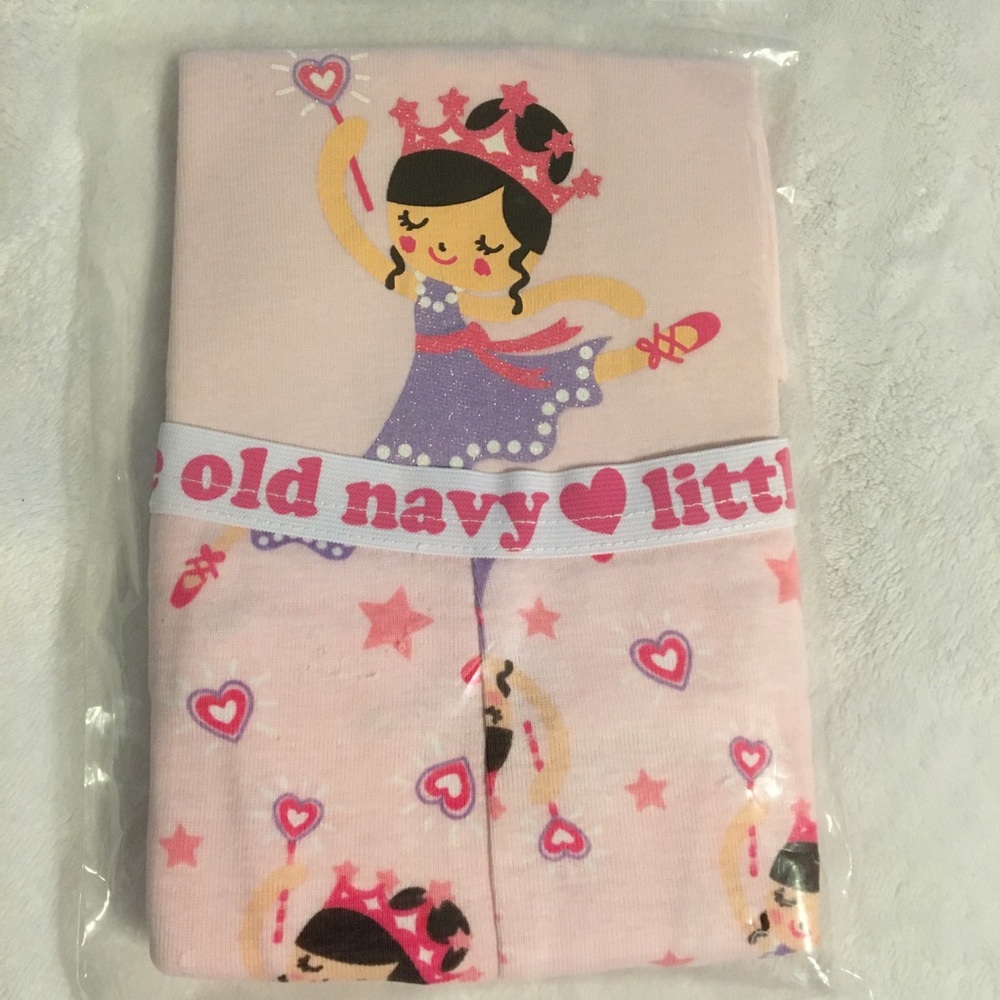 Old Navy LS Pajamas 12-18 Pink Princess New